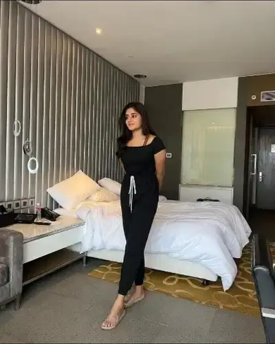 Jejuri Call Girl Service